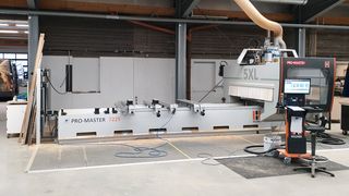 Effiziente CNC Bearbeitung und optimale Fräsergebnisse mit dem 5-Achs CNC Bearbeitungszentrum PRO-MASTER